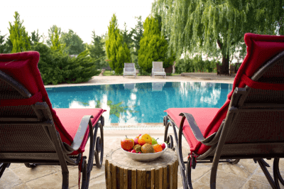 Tratarea apei din piscina – garantia sanatatii tale!